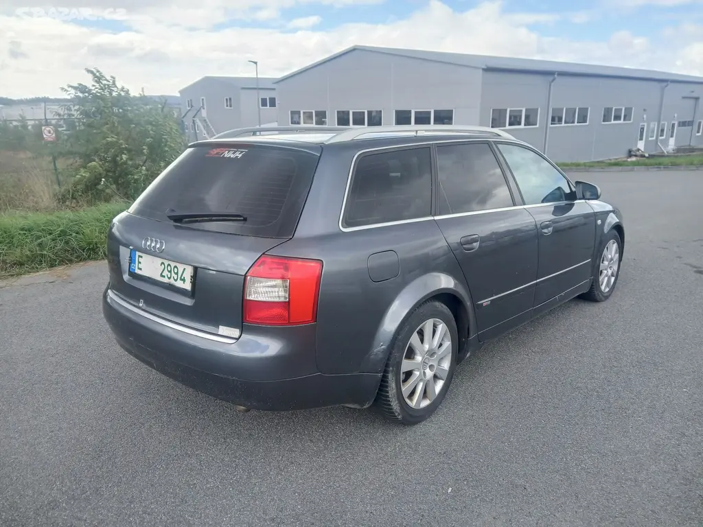 Audi A4 Sline,kombi 2.5Tdi,120kW,Bez DPF,Ceska STK - fotka 4