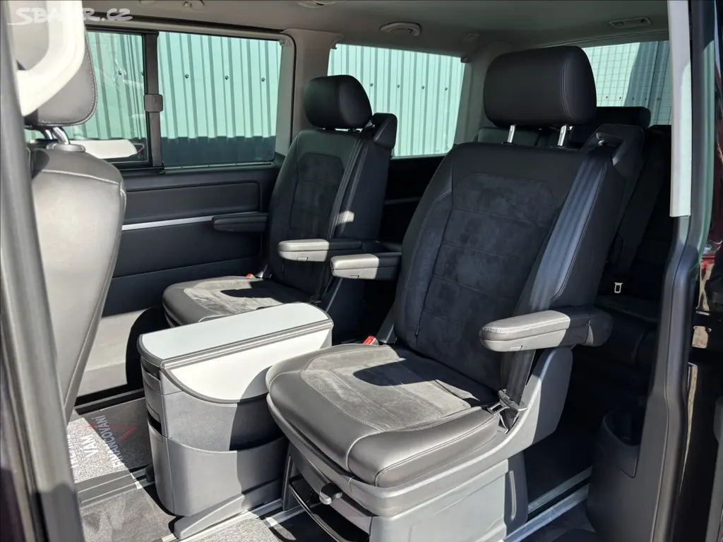 Volkswagen Multivan, 2,0 DSG Highline Navi - fotka 5