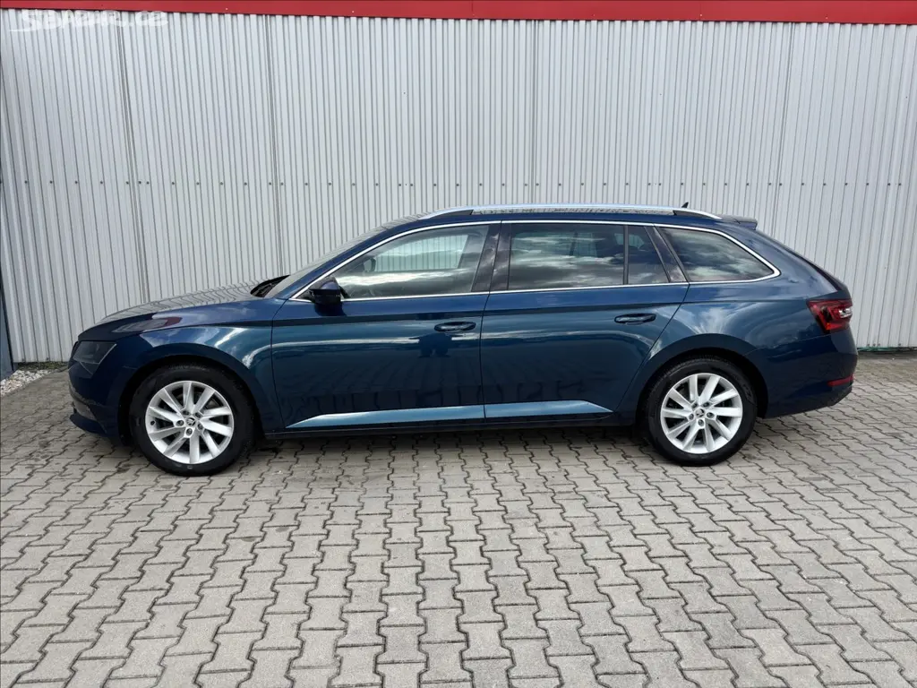 Škoda Superb, III Combi 1.4 TSi Style - fotka 5