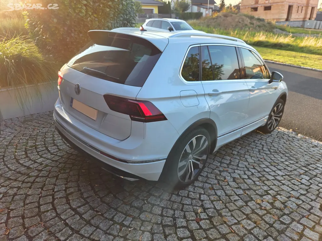 Tiguan, 2.0TSI, 162 kw, Rline, LED, 4x4, DSG, ČR - fotka 4