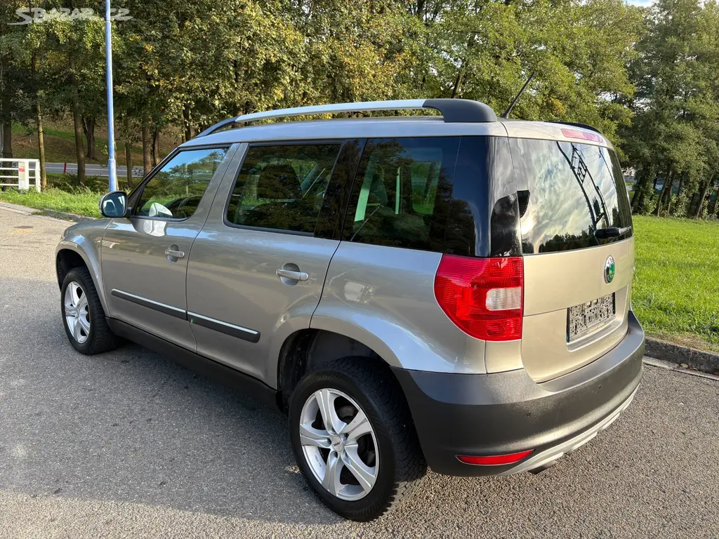 Škoda Yeti 1.2 TSI Ambition-A - fotka 6