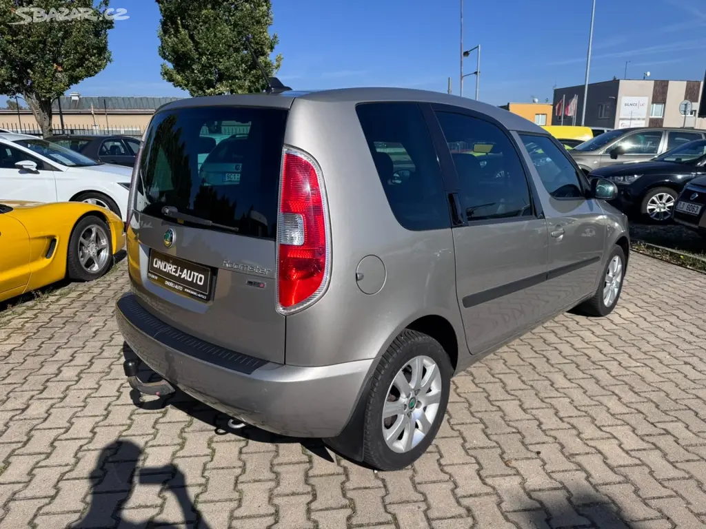 Škoda Roomster, 1,2 TSI 77 KW KILOMETRY TAŽNÉ - fotka 5