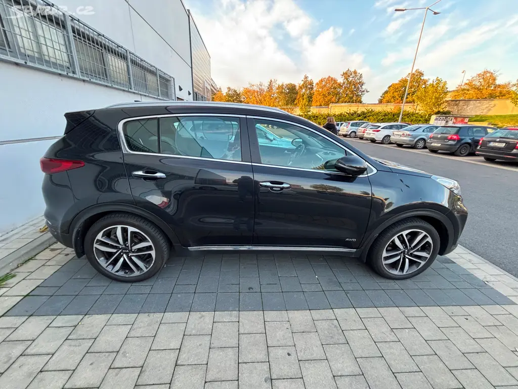 Kia sportage 1.6 CRDi 4x4 automat, 2019 - fotka 2