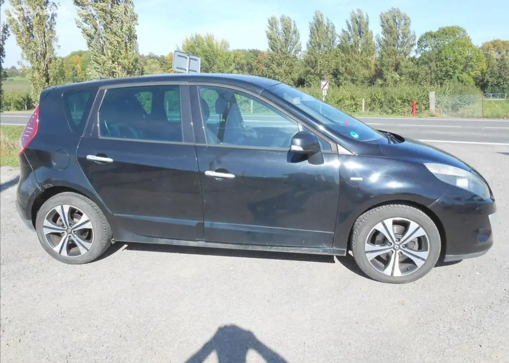 Renault Scénic 1,4 96 kW Historie Digiklima - fotka 6