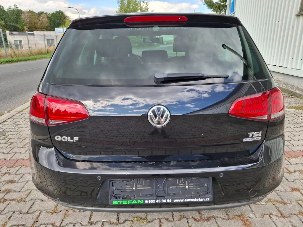 VW GOLF VII. 1.2 TSI - fotka 6