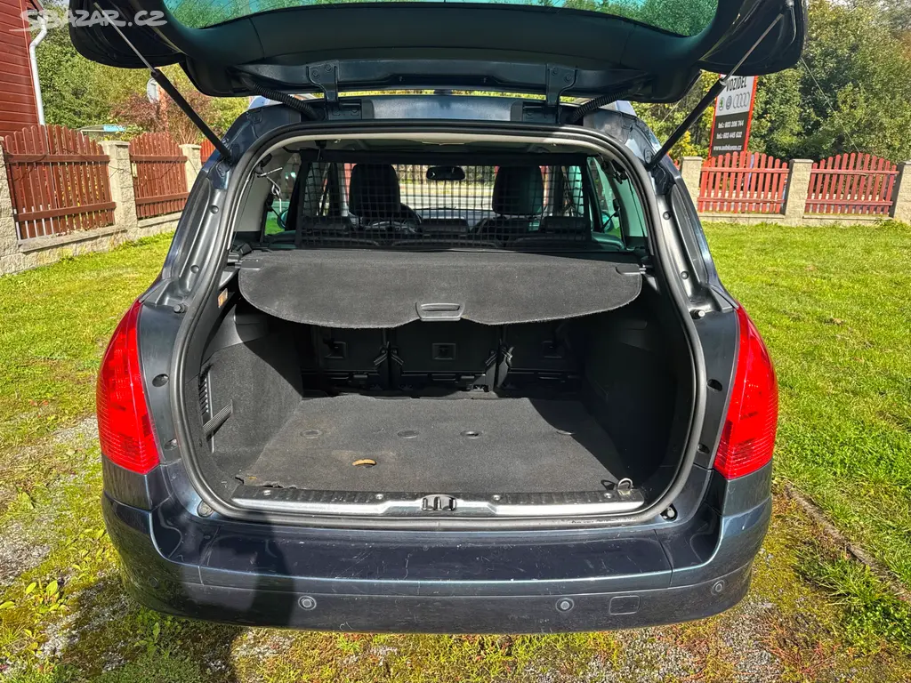 Peugeot 308 1.6 benzin 115 kw STK do 4/27 - fotka 6
