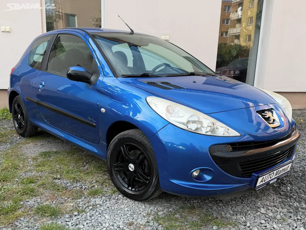 Peugeot 206, 1.1 44kW, klima - fotka 2