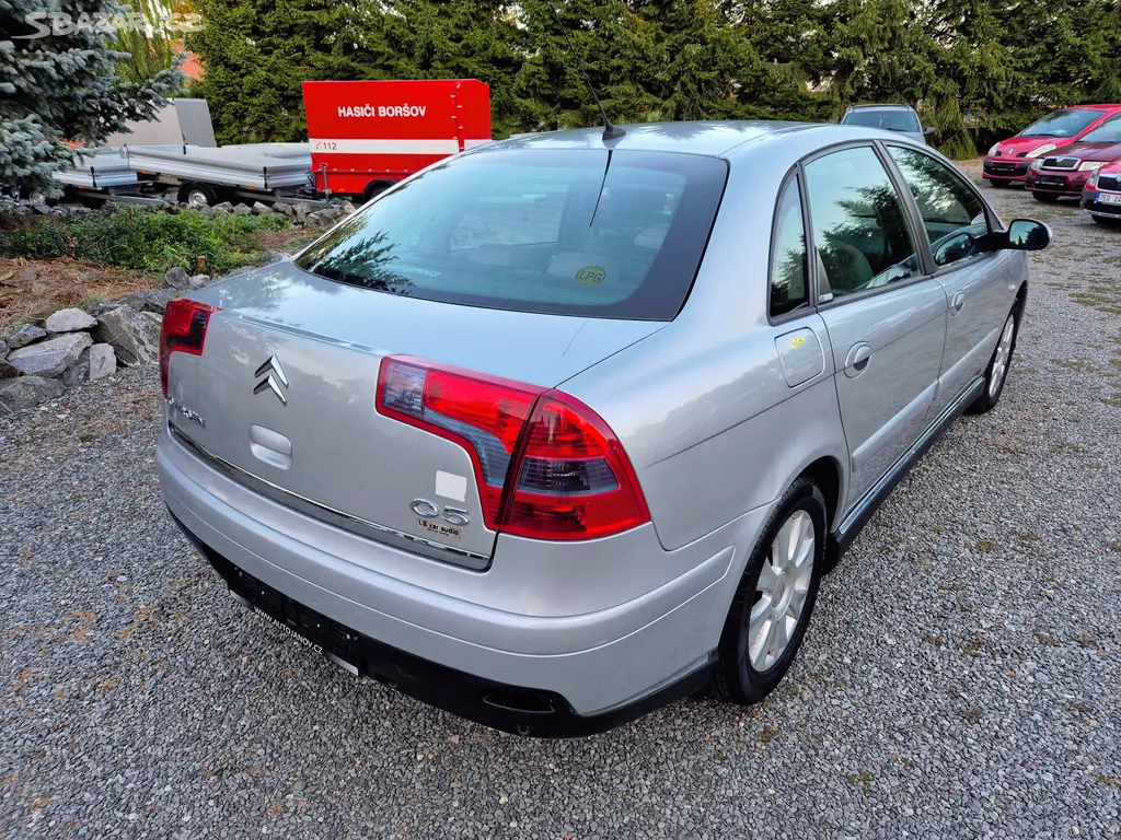 Citroën C5 2.0 16V Exclusive, NOVÉ LPG DO 7/2036 - fotka 4