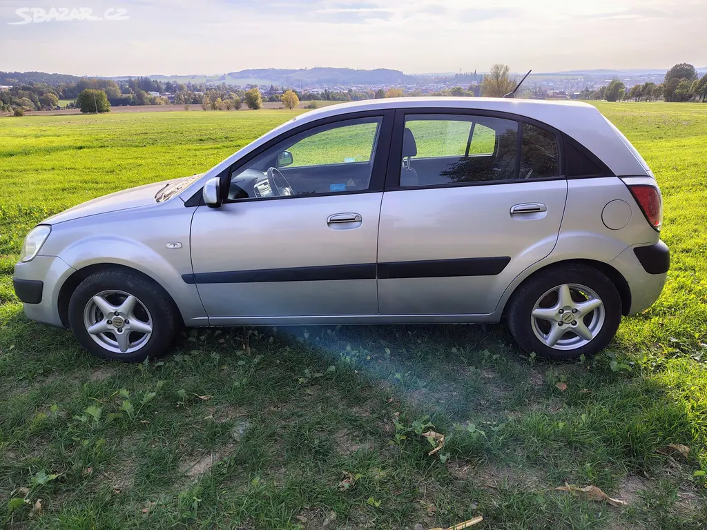Kia RIO 1,4 71kW 2009