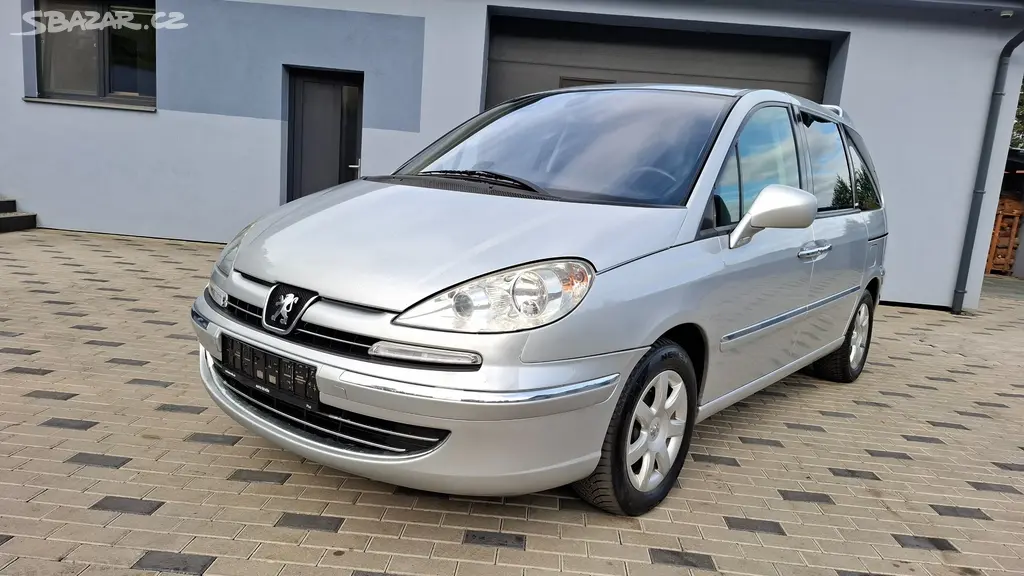 Peugeot 807 2,0 HDi - 100kw. Nová STK - 7 MÍSTNÉ !