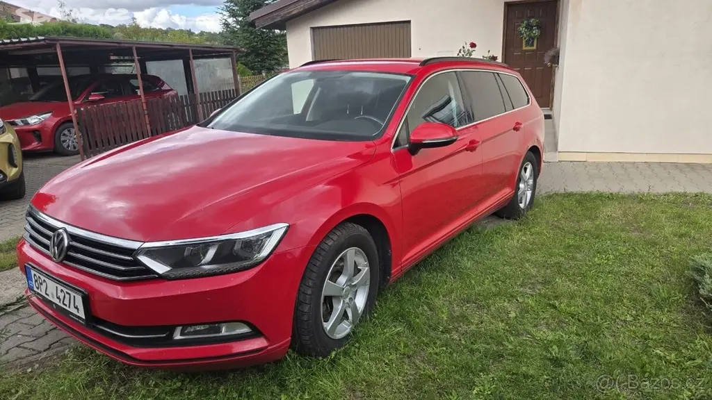 Volkswagen Passat 1,6 TDI, automat 2017 - fotka 4