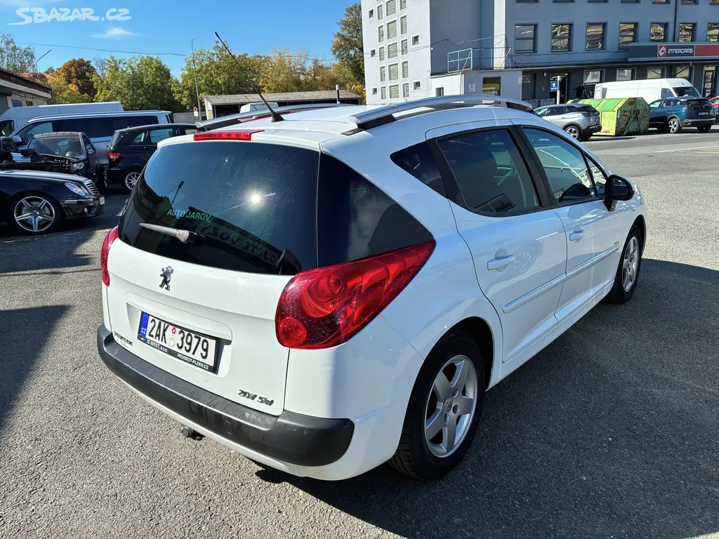 Peugeot 207, 1,4i SW - fotka 3