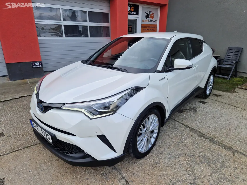 Toyota CHR 1.8 HYBRID 90kW 2018 CZ