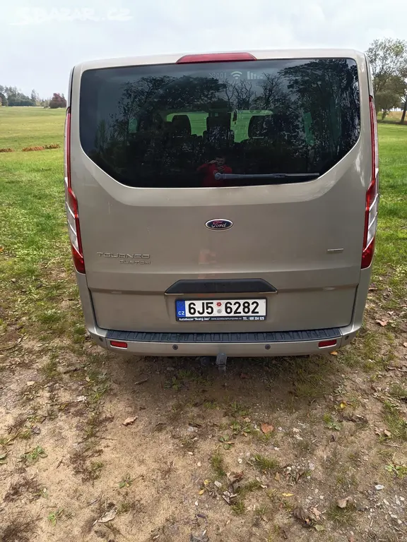 Ford tourneo custom - fotka 4