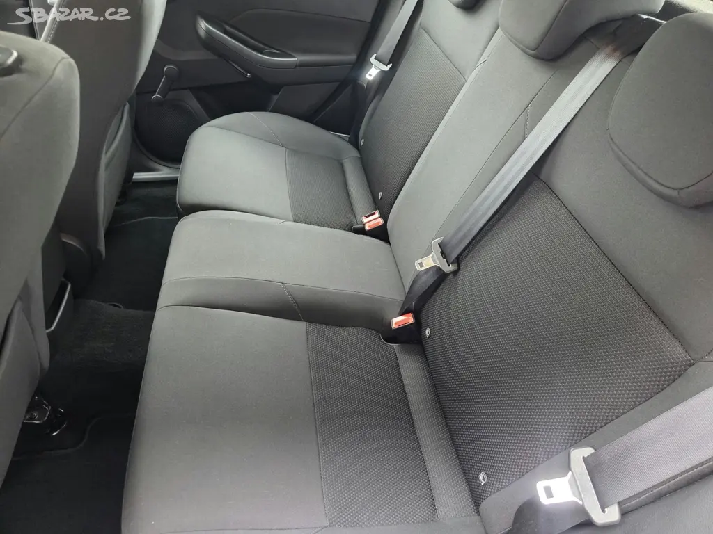 Ford Focus, 1.6 16V AUTOMAT - fotka 6