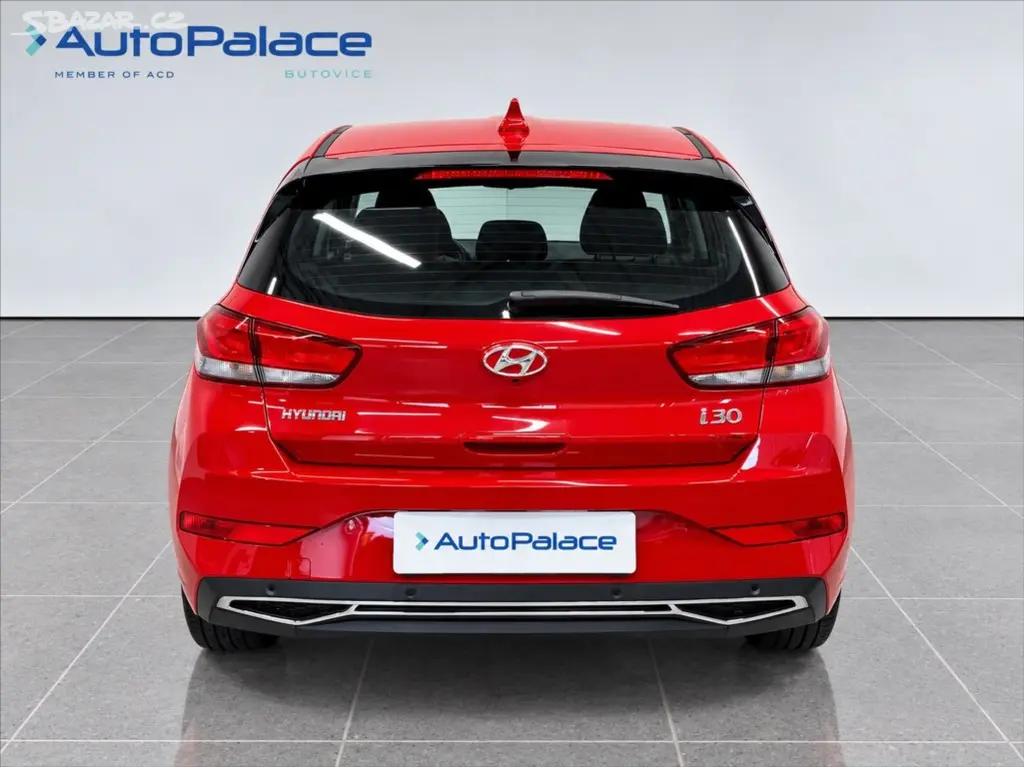 Hyundai i30, 1,0 88 KW COMFORT - fotka 5