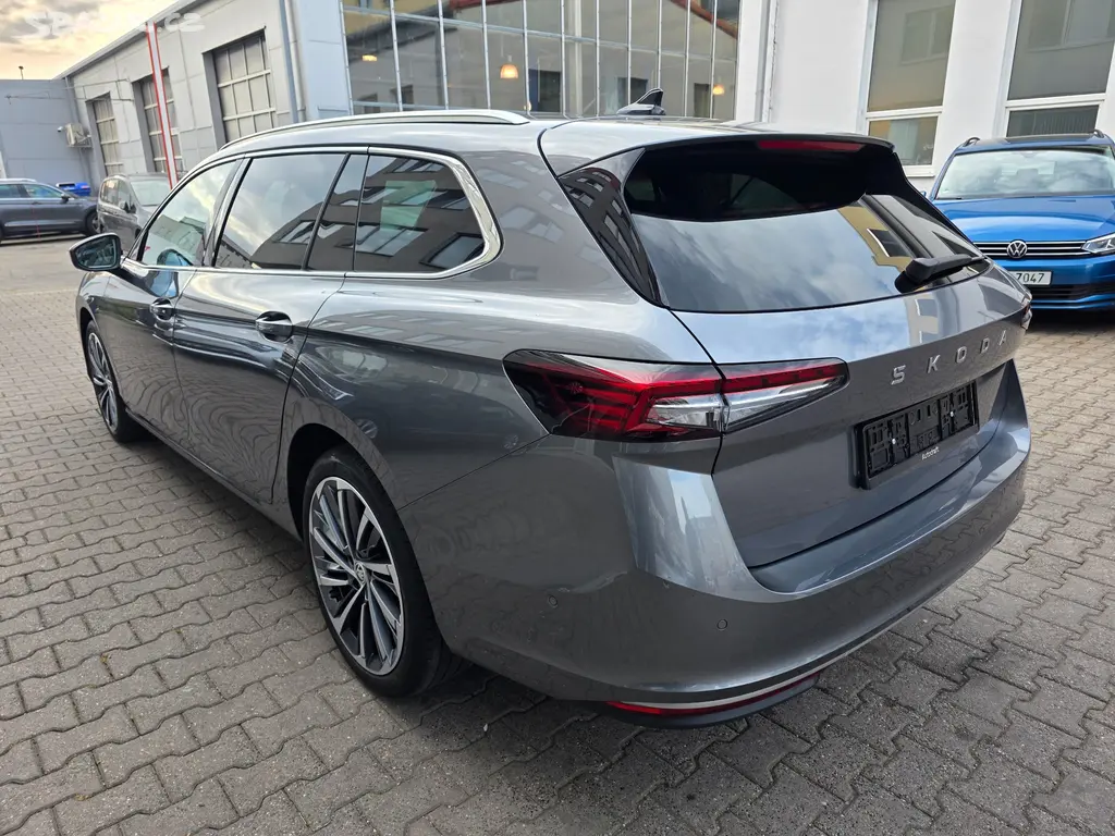 Škoda Superb 4 Combi 2.0TSI 195kW 4x4 DSG L&K - fotka 3