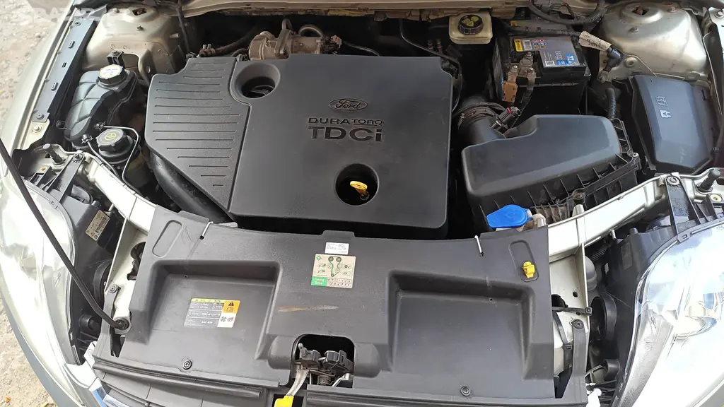 Ford Mondeo - fotka 3