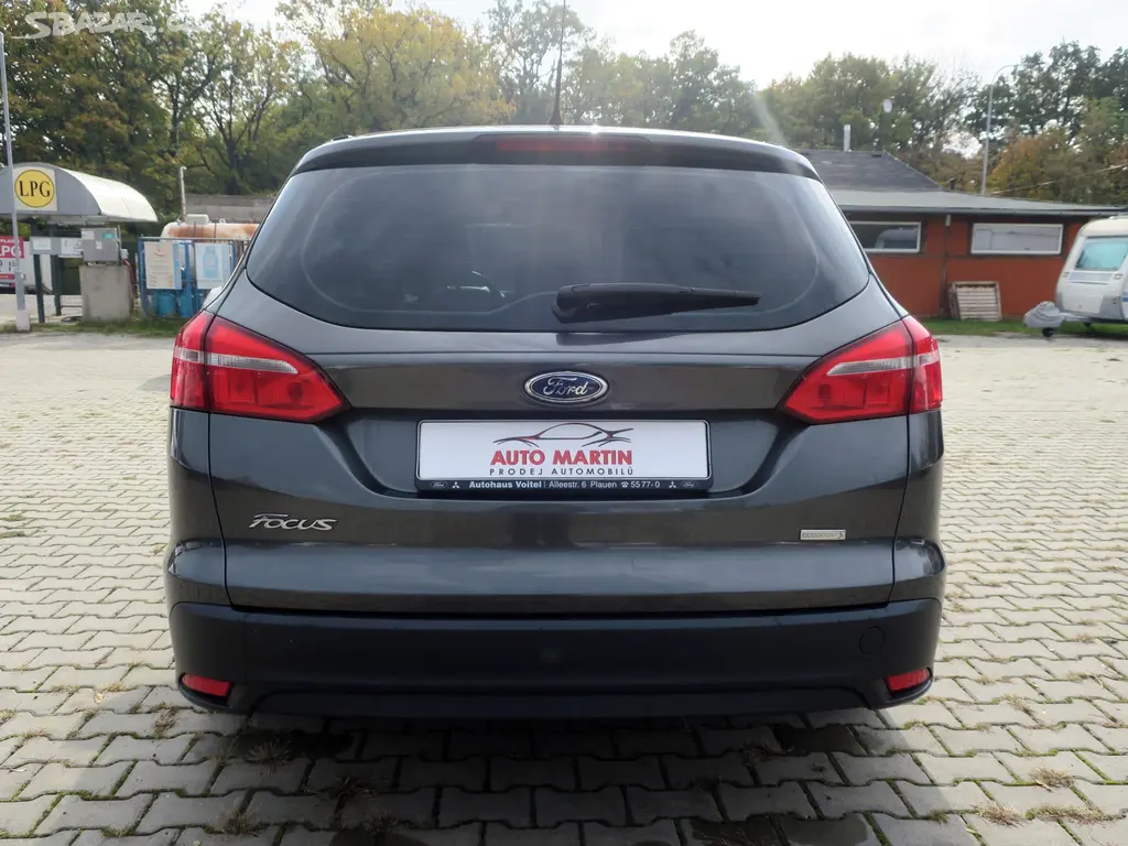 Ford Focus 1.0 i 74 kW - Nové rozvody + STK - fotka 5