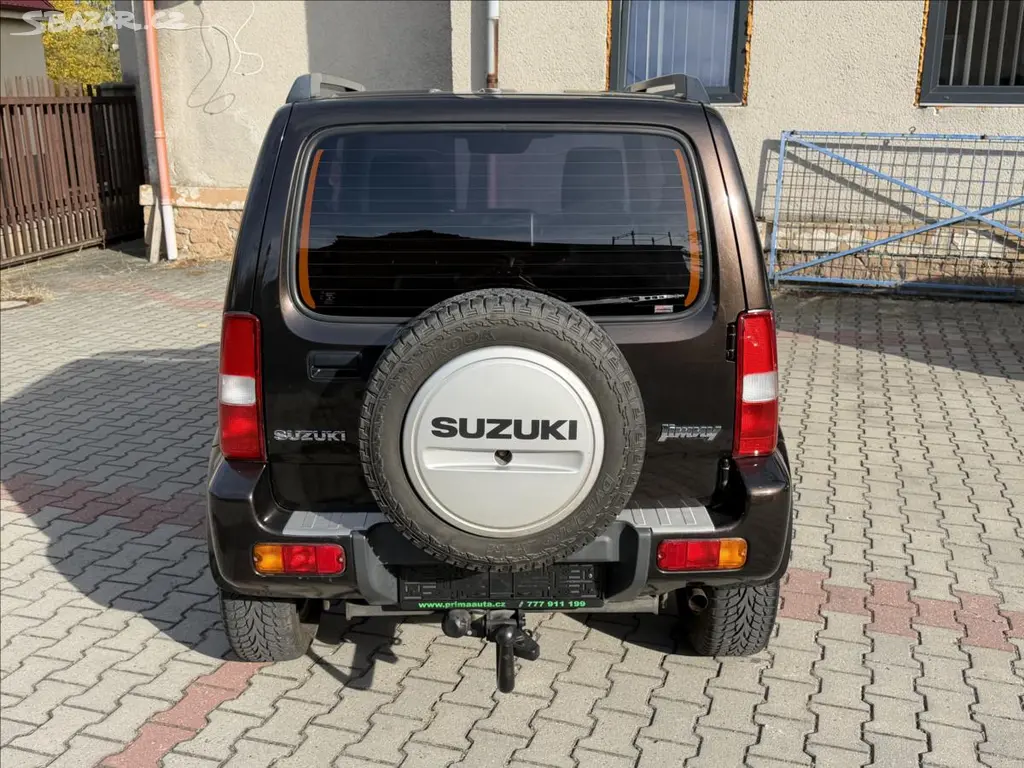 Suzuki Jimny, 1,3 4x4 TAŽNÉ - fotka 6