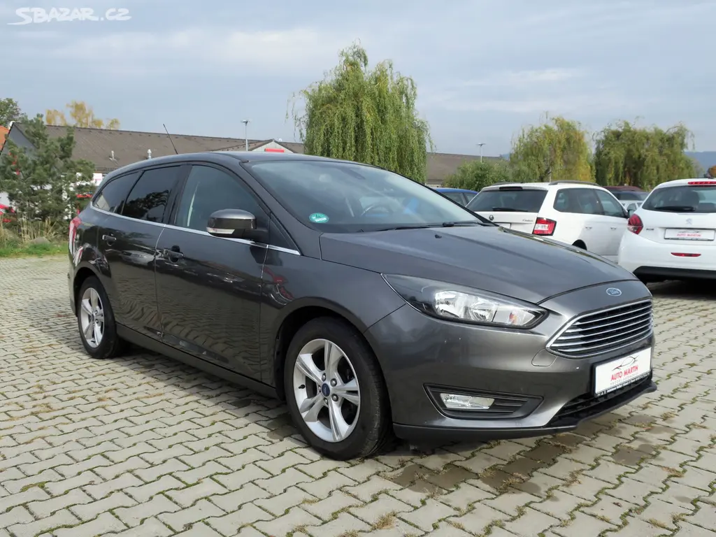 Ford Focus 1.0 i 74 kW - Nové rozvody + STK - fotka 3