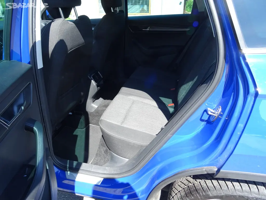 Škoda Karoq, 1,0 TSi Business 85 kW - fotka 4
