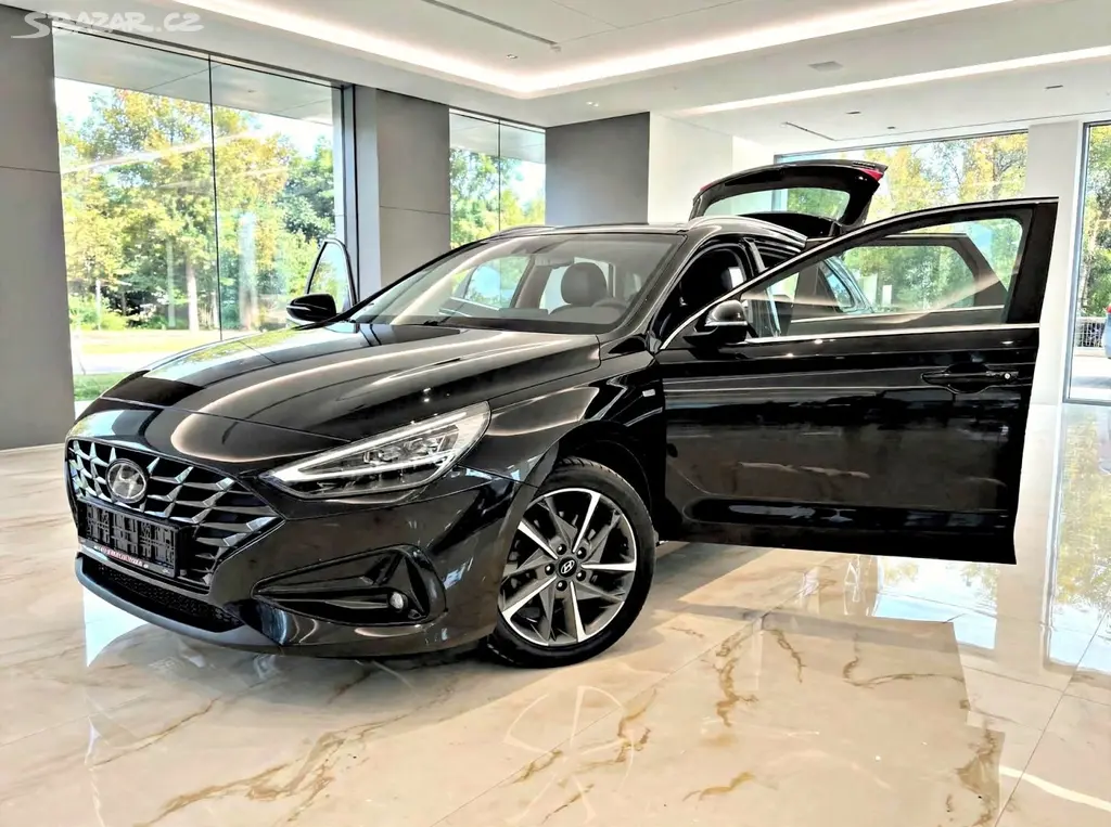 Hyundai i30, 1.6 CRDi MHEV 100kW Kůže