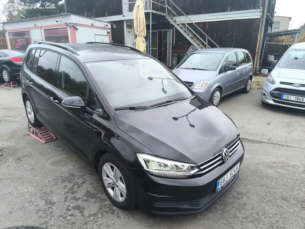 Volkswagen Touran 1.6 TDi 85kW,Nai,Temp,AL,Webasto - fotka 4