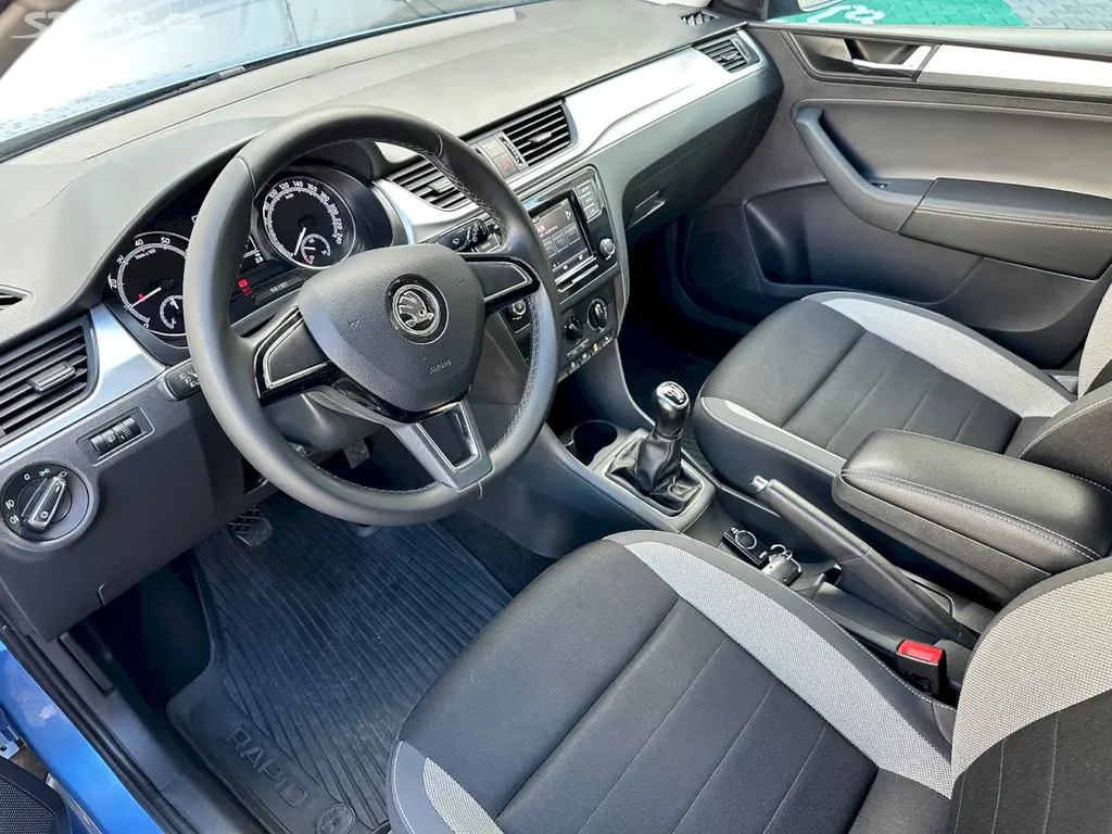 Škoda Rapid, 1.0 TSI 81kW AmbitionPlus Spac - fotka 6