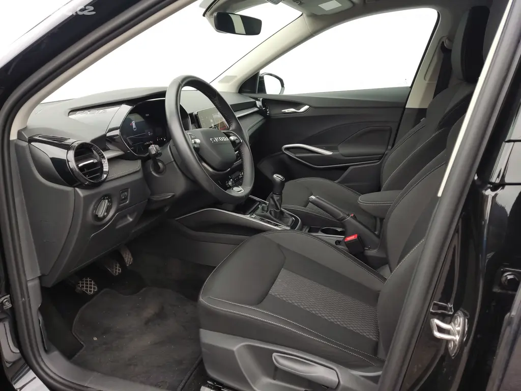 Škoda Fabia, 1.0 TSI 70 kW Top Selection - fotka 5