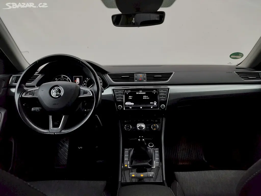 Škoda Superb, Combi Ambition Business 2,0 T - fotka 5