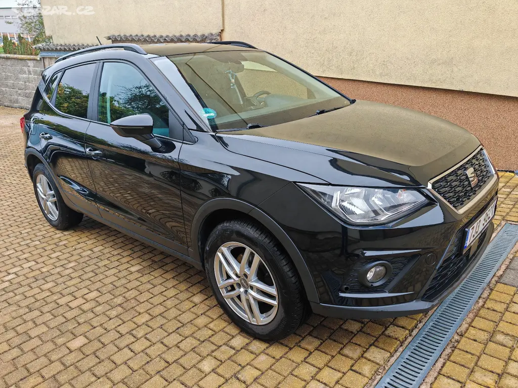 Seat Arona 1.0 TSI 81 kw 45000 km 2021 - fotka 2