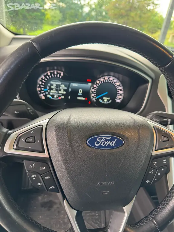 Ford Mondeo - fotka 6