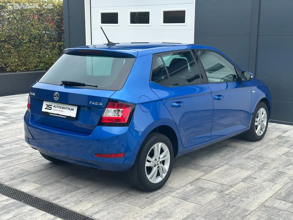 Škoda Fabia 1.0i MPI 75PS Soleil - fotka 4