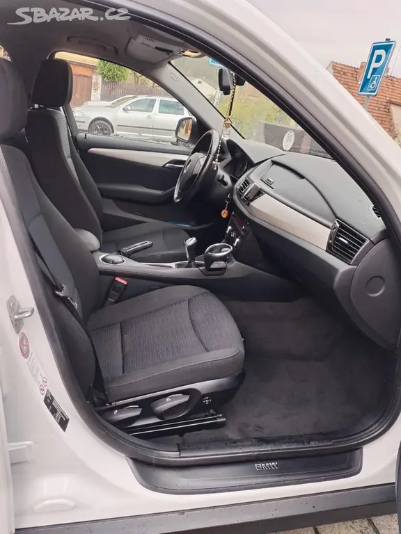 BMW X1 1.6D - fotka 4