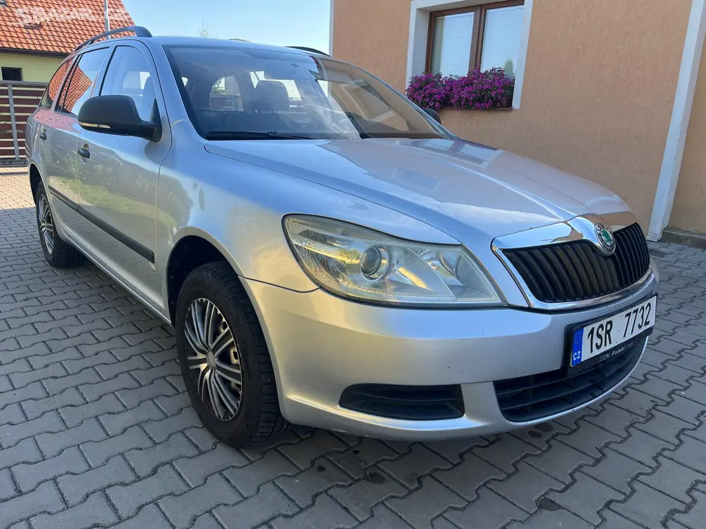 Škoda Octavia ll, 1.6TDI, 2011 - fotka 3
