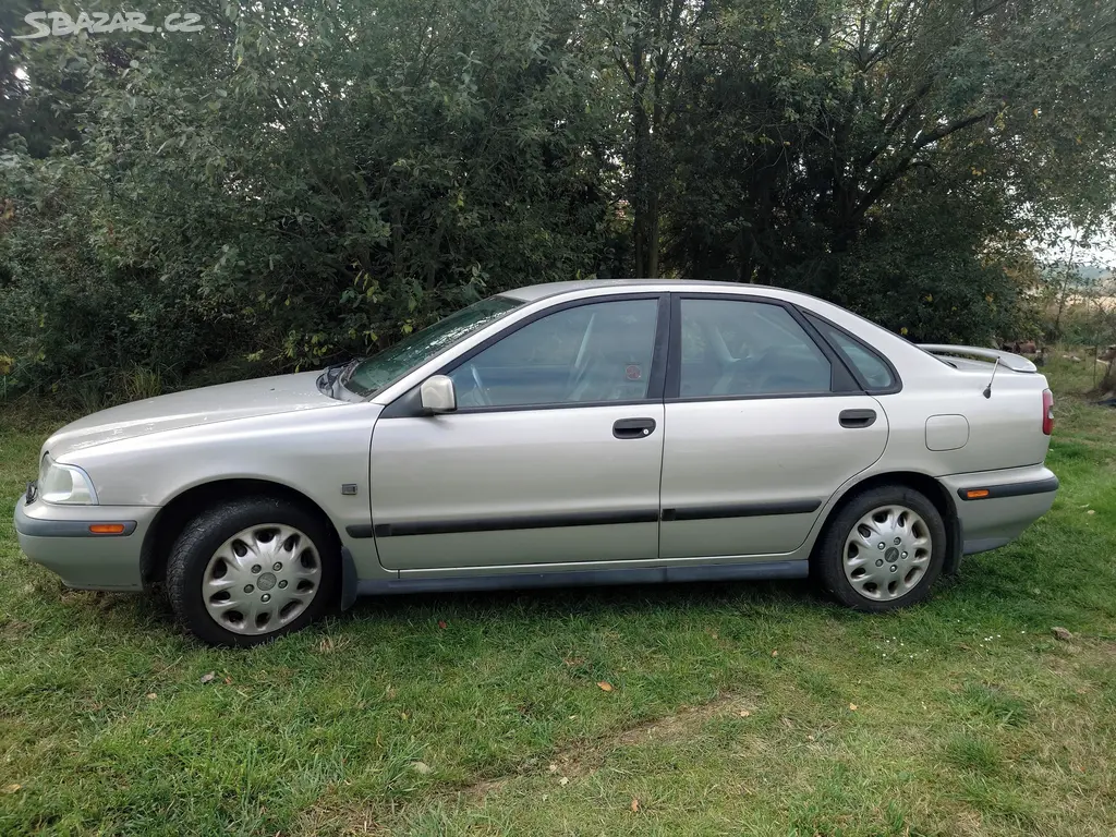 Volvo S40 2.0 100kw 1998 - fotka 3