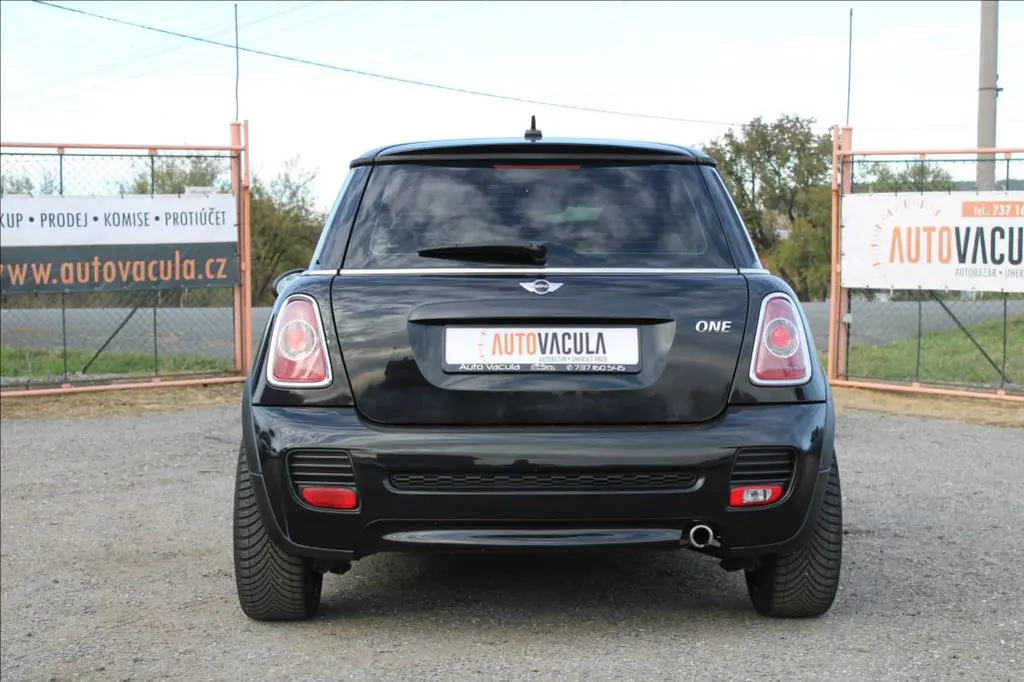 Mini One, 1,6 i STK 4/2028, KLIMA - fotka 6