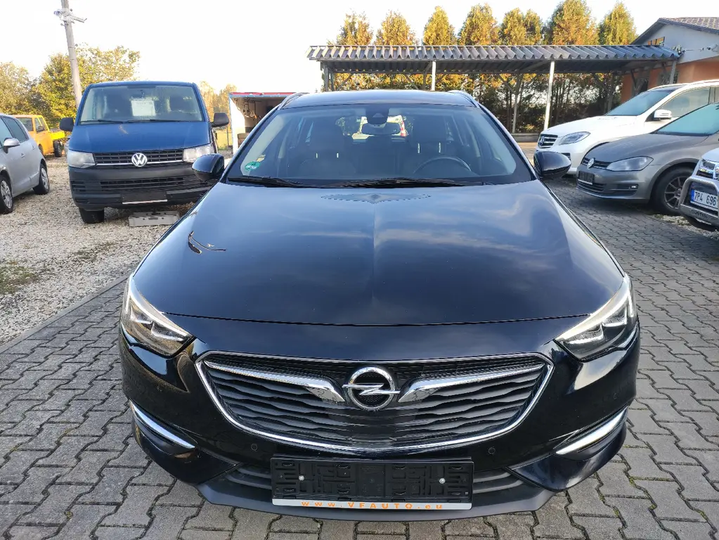 Opel INSIGNIA B 2.0 CDTi,SPORTS TOURER,BUSINESS. - fotka 2