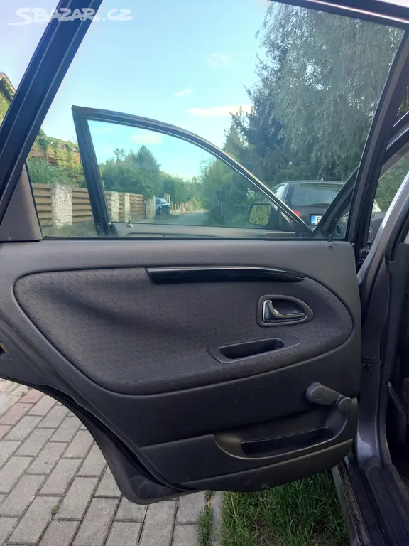 Volvo V40 1.8i 90Kw 355.000 km STK 6/28 - fotka 5