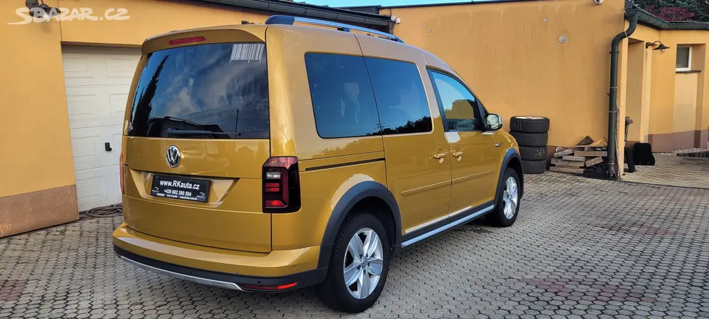 VW Caddy 1,4 TSi 96kW benzín DSG Alltrack FuLLed - fotka 5