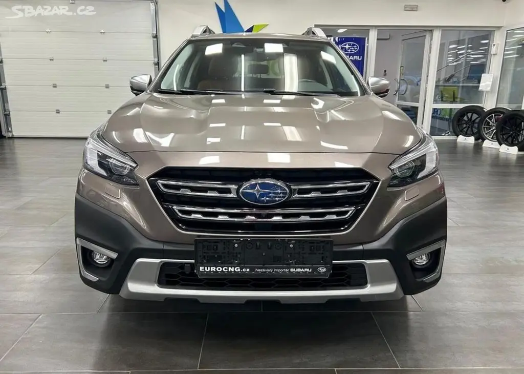 Subaru Outback 2.5 TOURING 2022 | Záruka1 - fotka 6