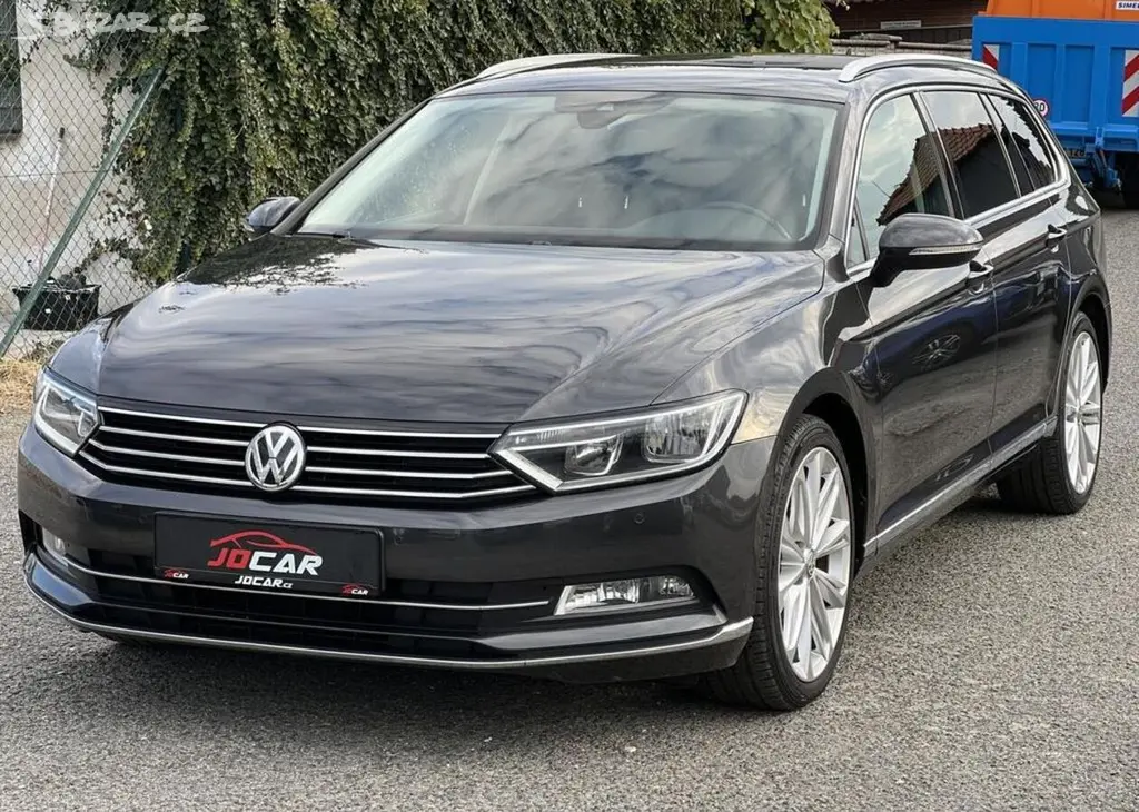Volkswagen Passat 1.4TSi 110kw DSG NAVI KAMERA