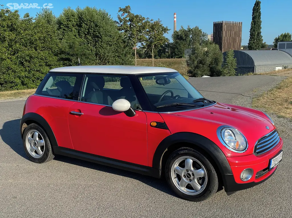 Mini COOPER 1.6i 88KW - 120PS, r.v.2007 - po STK - fotka 4