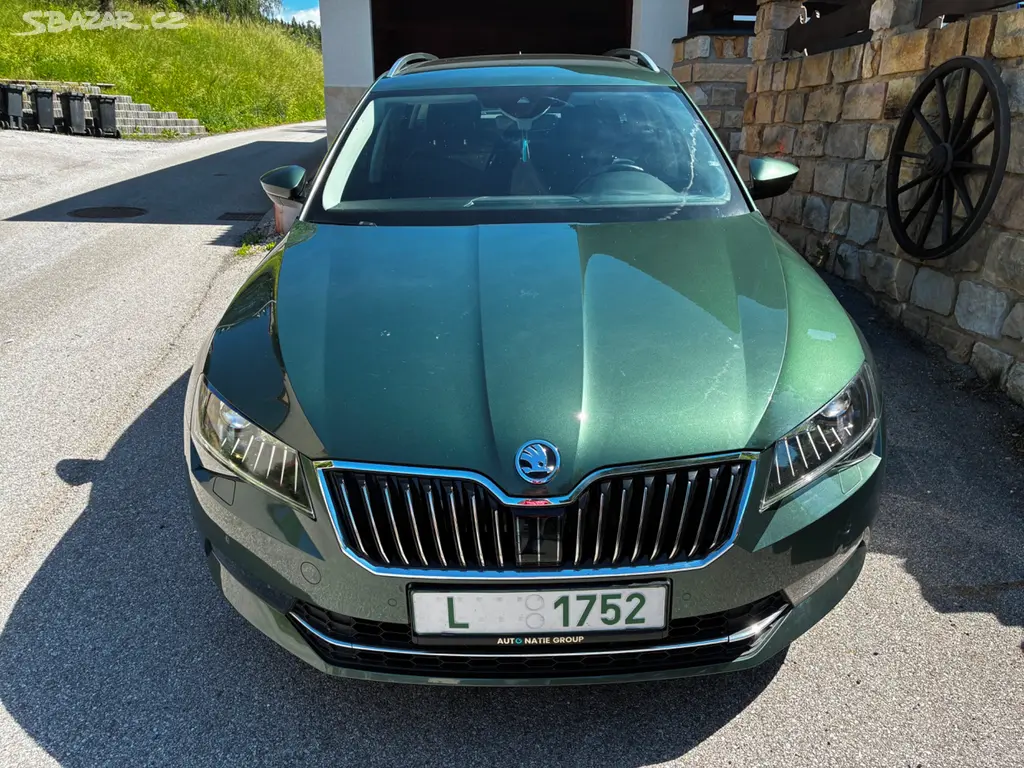 Škodu Superb combi 2.0TDi, DSG, možný odpočet DPH - fotka 3