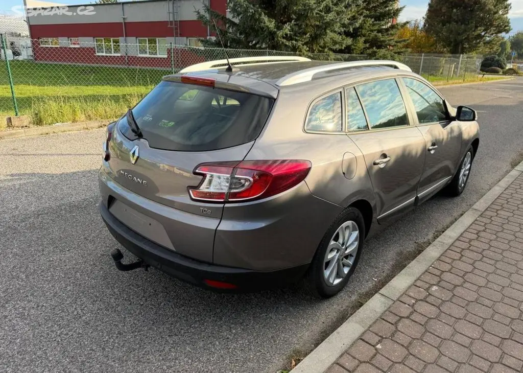 Renault Mégane 1,2 TCe/ 85kw Nová STK Tažné - fotka 4