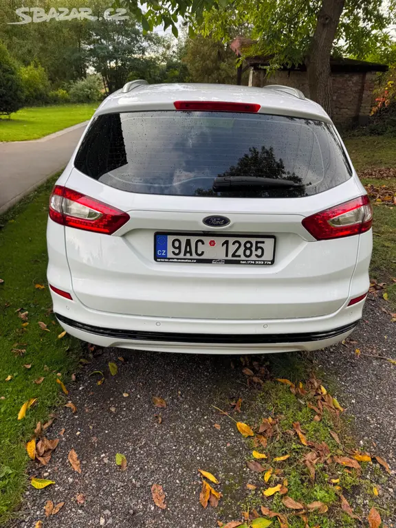 Ford Mondeo - fotka 5