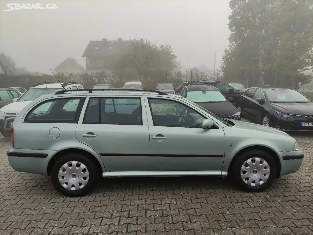 Škoda OCTAVIA I 1.6i 75KW,9/2009,TOUR ,BEZ KOROZE. - fotka 4