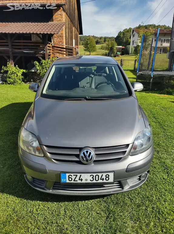 VW Golf Plus 1,6 benzín 2007 - fotka 2