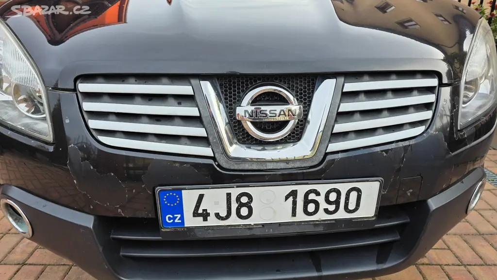 Nissan Qashqai 1.6 benzín, rok 2009, STK 5/2028 - fotka 4
